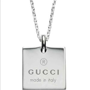 Gucci silver necklace